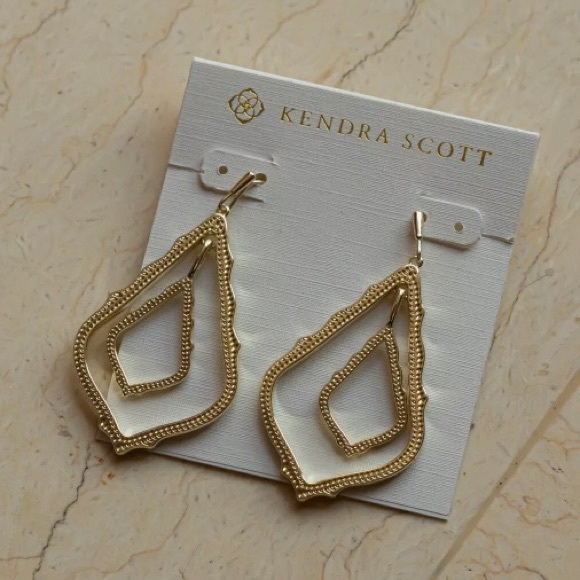 ✂️KENDRA SCOTT Simon Drop Earrings in Gold - Picture 12 of 13